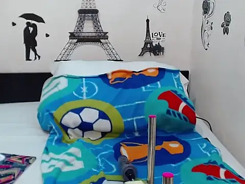 BabyChloe_'s cam snapshot