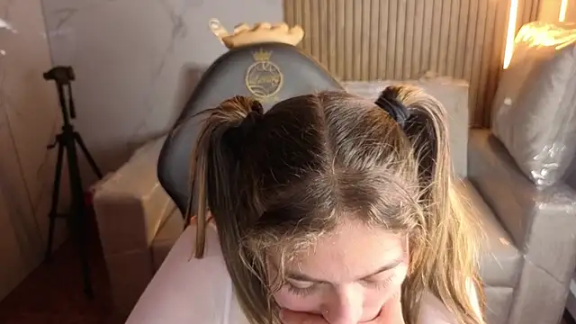 Kitten_Cam's cam snapshot