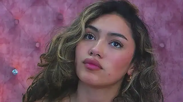 MaddisonBelucci's cam snapshot