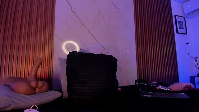 Emiilycollins live sex cam