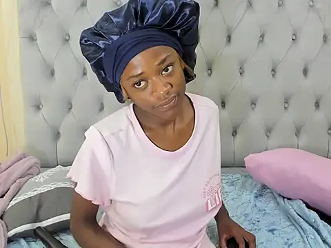 SexyAdelexx's cam snapshot