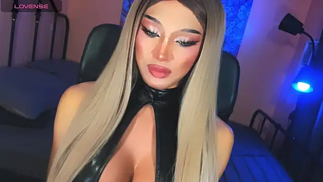 xUrGoddess_Bellax live sex cam