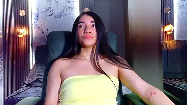 Aurora_jones11's cam snapshot