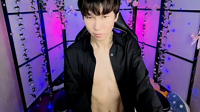 YugoAsian live sex cam