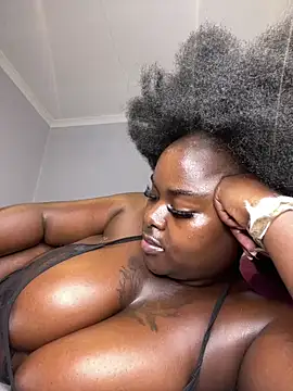 Honeycoco0211's cam snapshot