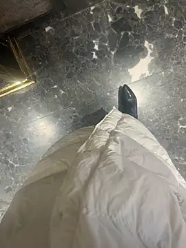 yimisun01's cam snapshot