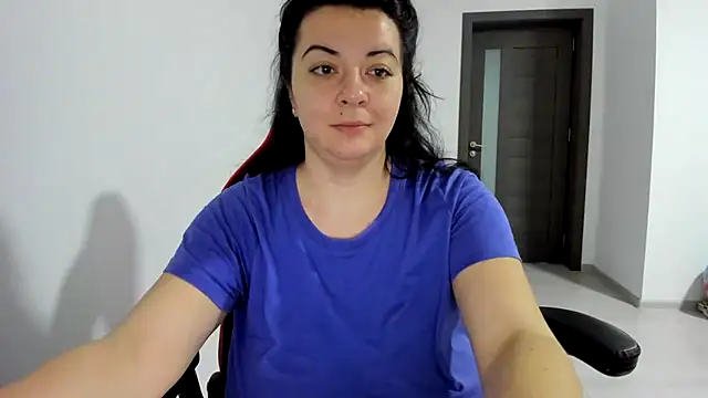 amiraisa11 live sex cam