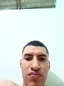 Rogersmit2 live sex cam