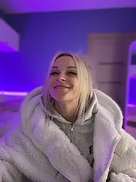 SashaRock's cam snapshot