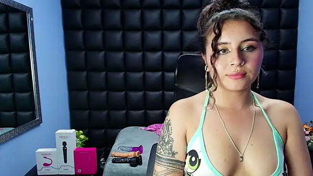 celeste_blue69's cam snapshot