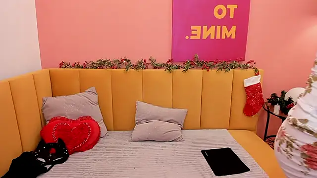 Linda_Insatiable's cam snapshot