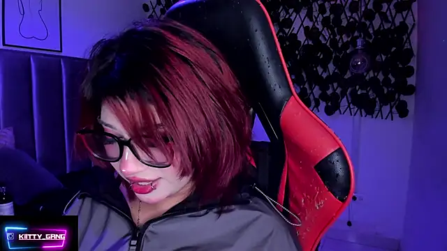 Kitty_Gang's cam snapshot