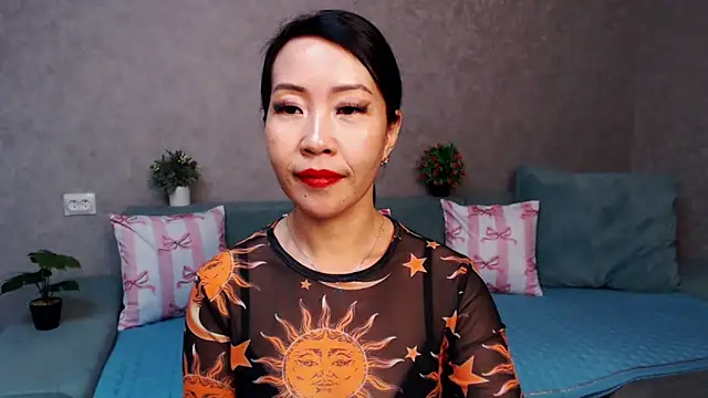 LiaPak's cam snapshot