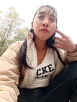 emaame68's cam snapshot