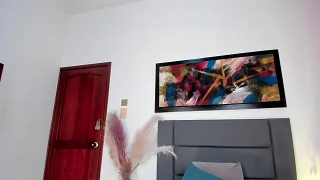 LaraGoldd's cam snapshot