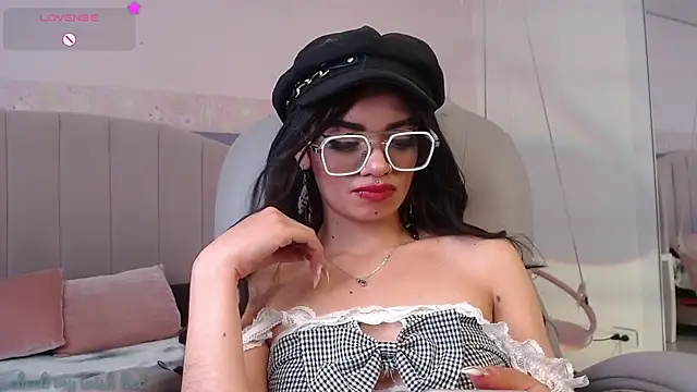 Emerald_gh's cam snapshot