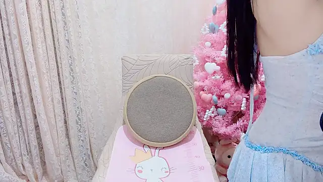 Rellababyy's cam snapshot