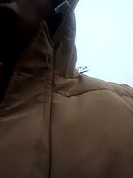 TRIEUTRIEU20's cam snapshot