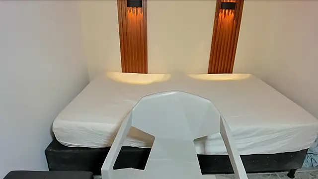 OliviaWolf3's cam snapshot