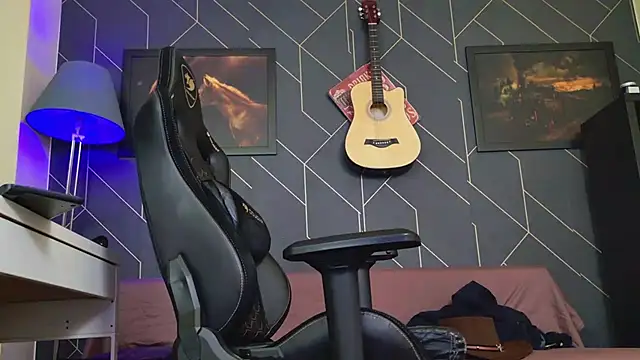 ChrisKox live sex cam