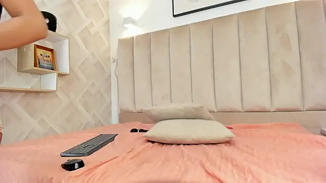 Anniie_Queen's cam snapshot