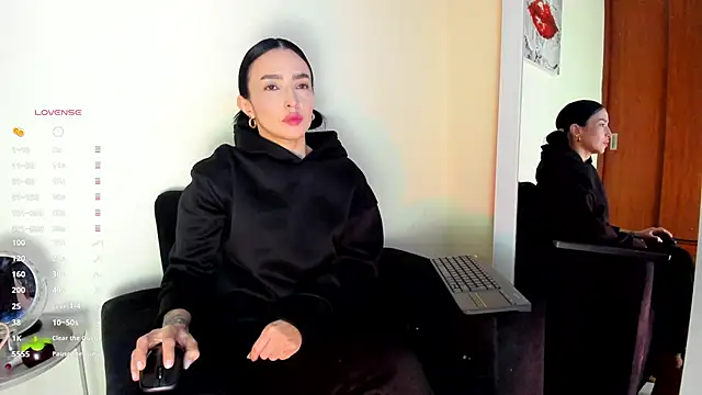 victoria__lace_'s cam snapshot