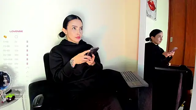 victoria__lace_'s cam snapshot