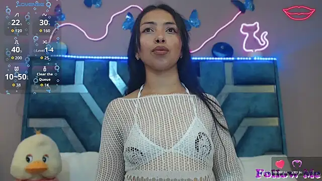 Roxan_Fox-'s cam snapshot