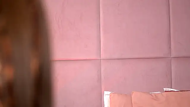 AlmaLuv's cam snapshot