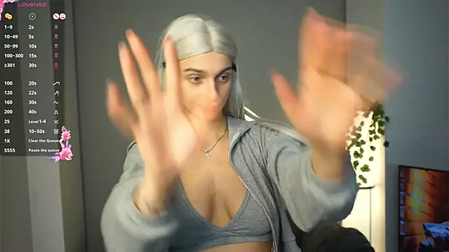 AdameShoyer's cam snapshot