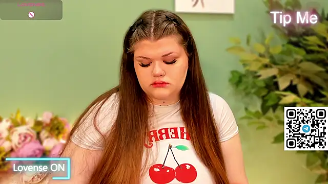 elle_one's cam snapshot