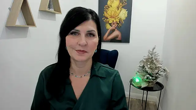 Moon_Veloure1's cam snapshot