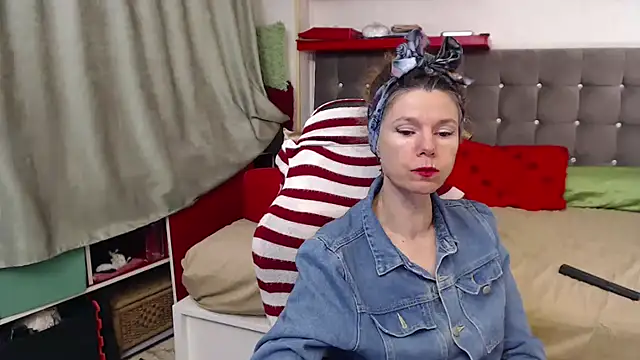 kellyterapy's cam snapshot