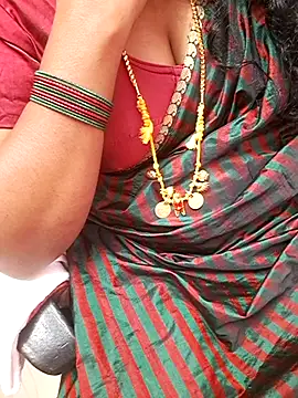 Tamil_Ammani's cam snapshot