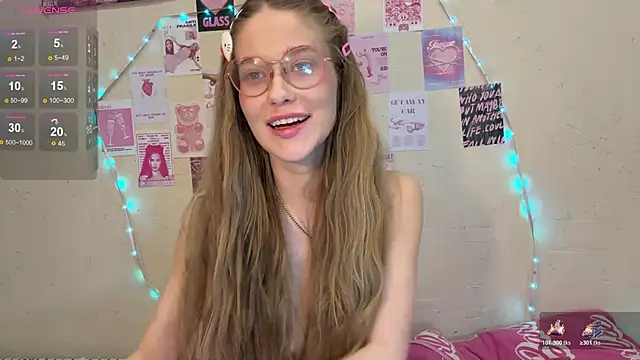 Chloemyluv live sex cam