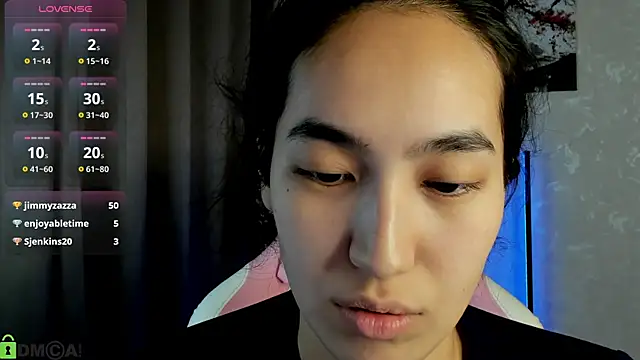 FlirtyAura's cam snapshot