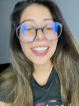 Caitlinn_catt's cam snapshot