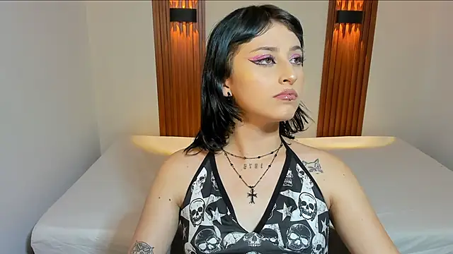 OliviaWolf3's cam snapshot