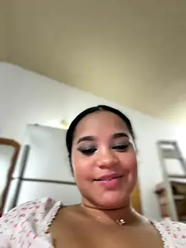 Lucy_wilson5 live sex cam