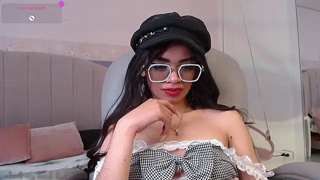 Emerald_gh's cam snapshot