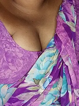 Mia-Telugu's cam snapshot