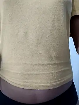 Ruhi_07's cam snapshot