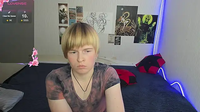 Cattie_w_'s cam snapshot