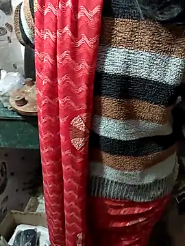 COUPLLE_VILLAGE's cam snapshot