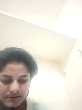 JULEE-740's cam snapshot