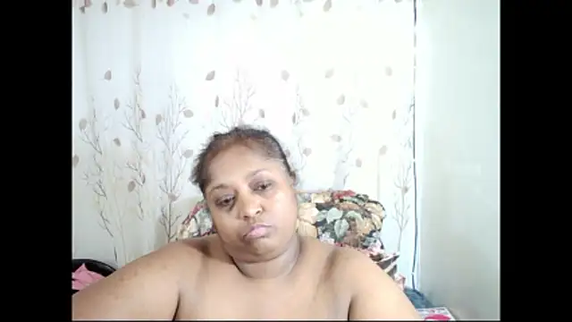 Indiantasha's cam snapshot