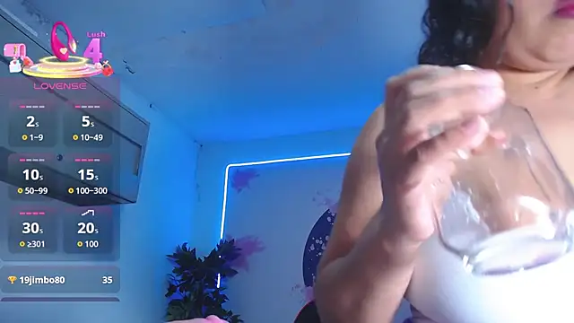 cristal_horny19's cam snapshot