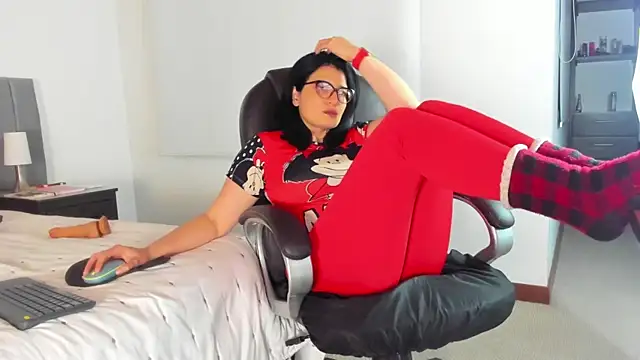 adriana71's cam snapshot