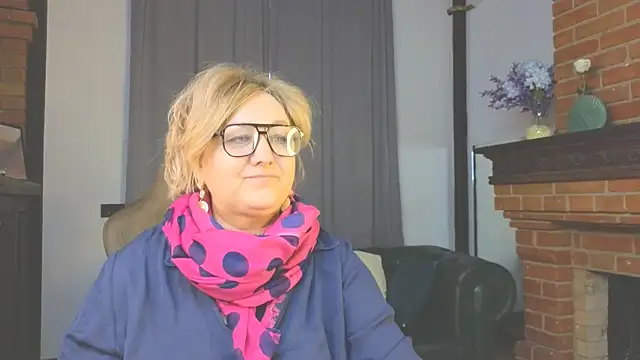 Marta_Wils's cam snapshot