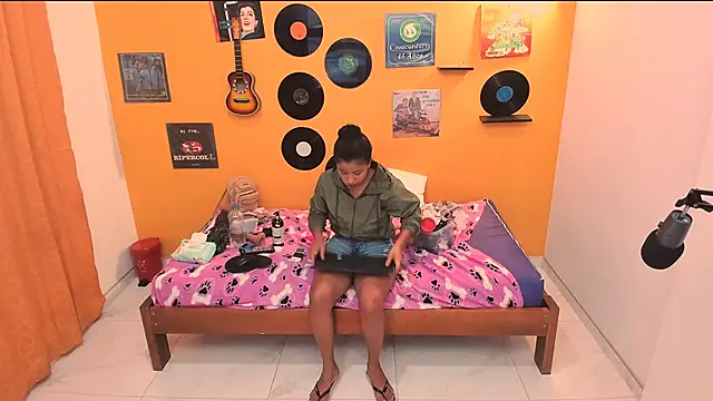 meisevil77's cam snapshot